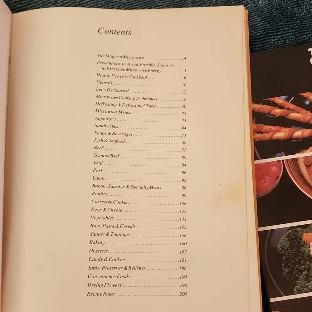 Cookbook Lot - Picture 5 of 7